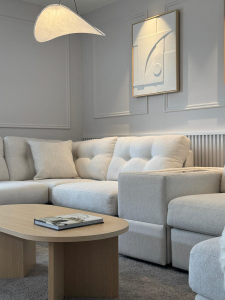 ff8ebb8e-48c9-41f5-82d7-59c2c21a2420